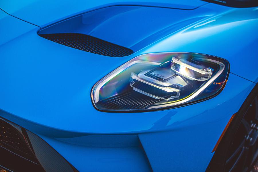 Детали экстерьера Ford GT Riviera Blue (H040) 2017 года  (фото 18 из 31)